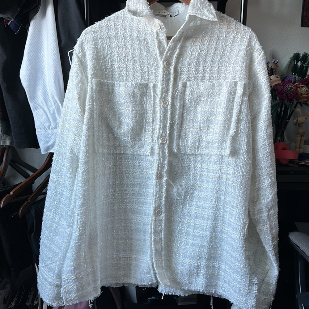 mnml white heavyweight raw edge flannel. S